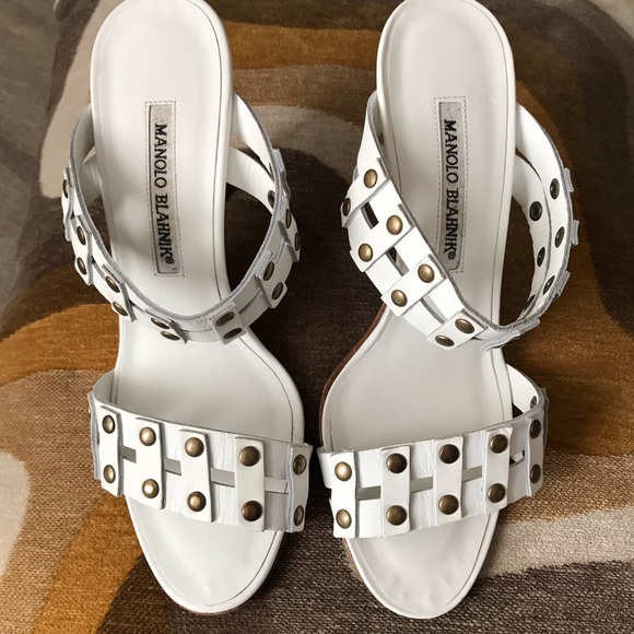 Manolo Blahnik Shoes - Manolo Blahnik shoes